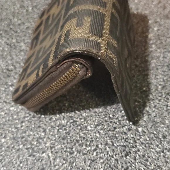 Fendi Zucca Monogram Compact Zippy Wallet - Picture 6 of 15